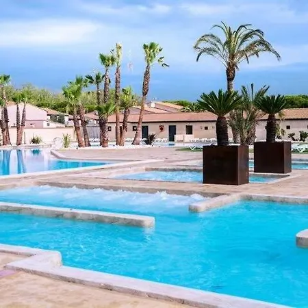Belle De Vacances, Tamaris, Wifi, 2 Climatisees, 4 Couchages Acces Payant Pour Les Piscines Lrtama45 Villa *