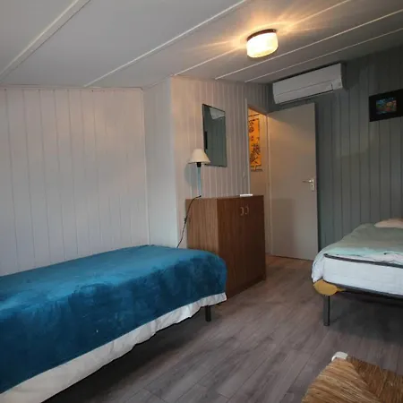 Villa Belle De Vacances, Tamaris, Wifi, 2 Climatisees, 4 Couchages Acces Payant Pour Les Piscines Lrtama45